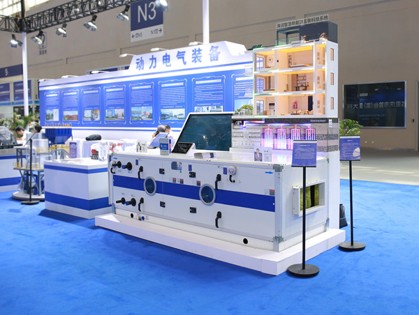 智博会上这款“首台套”安装了“AI大脑”节能30%(图1)