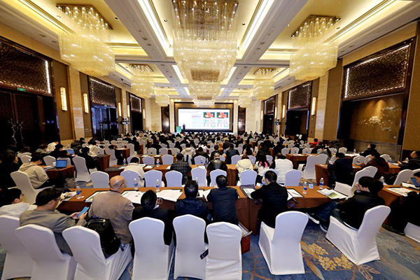 第十六届健康住宅论坛举行重庆海润节能推出“五衡科技”(图1)