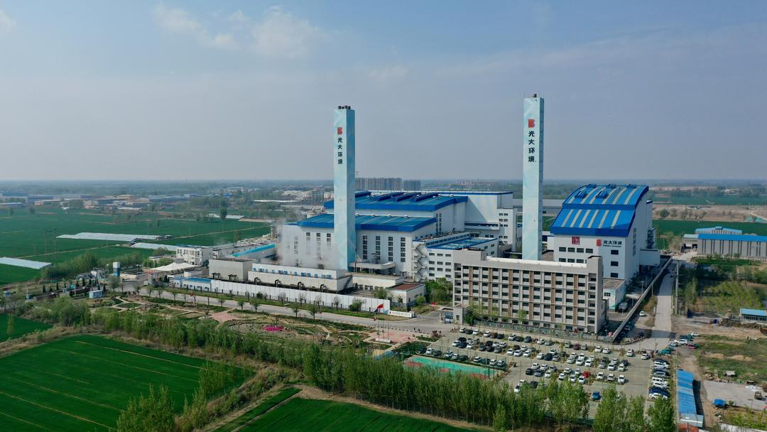 蹲点调查｜“吃不饱”还是“烧不完”？垃圾焚烧三问(图1)