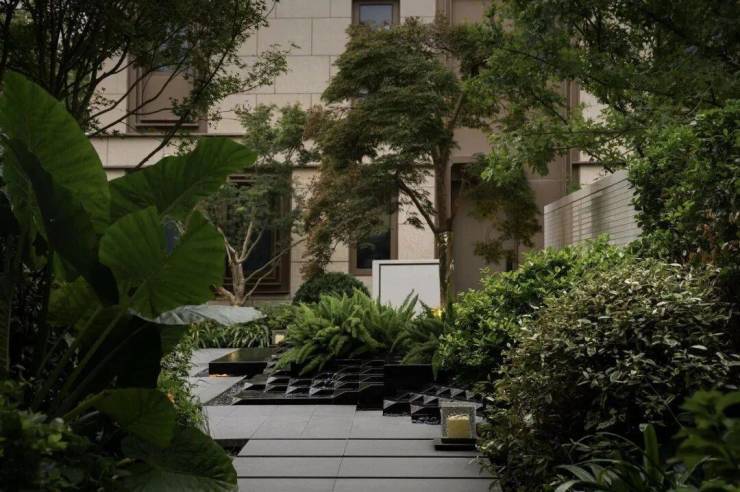 尼德兰半岛(售楼处)首页网站-尼德兰半岛销售中心-小区环境-户型-价格-地址-楼盘详情-周边配套-售楼处电话(图1)