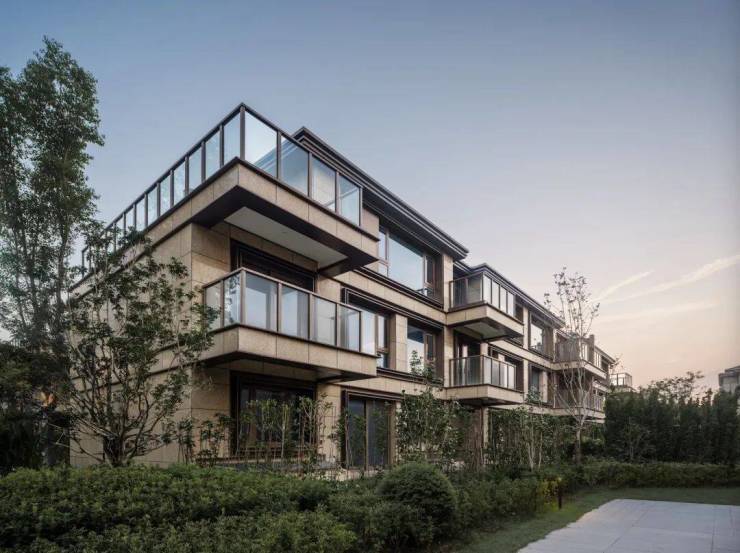 尼德兰半岛(售楼处)首页网站-尼德兰半岛销售中心-小区环境-户型-价格-地址-楼盘详情-周边配套-售楼处电话(图6)